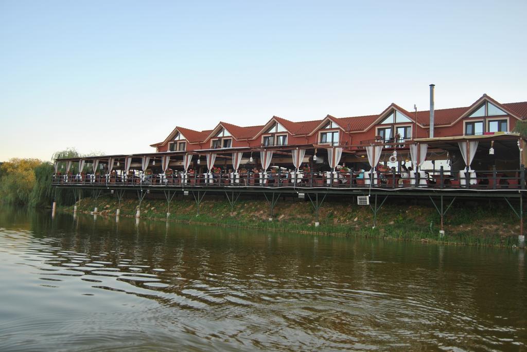 Lacul Racilor Olimp Kültér fotó