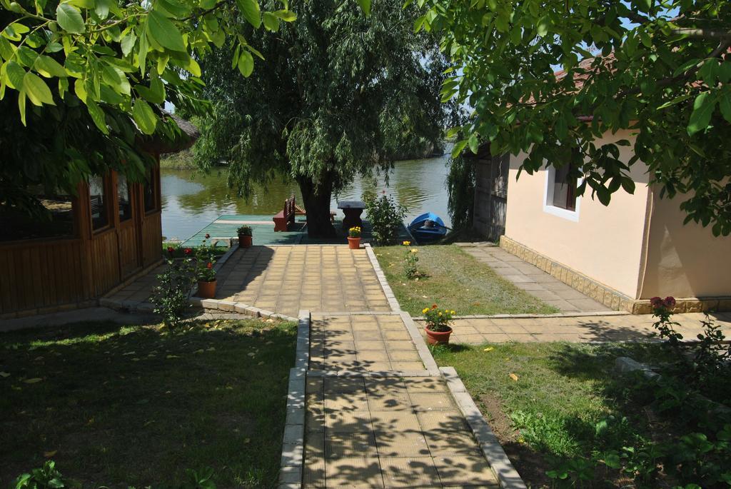 Lacul Racilor Olimp Kültér fotó